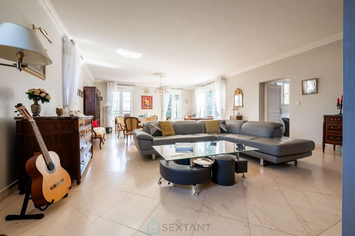 Maison à MONTIGNY-SUR-LOING