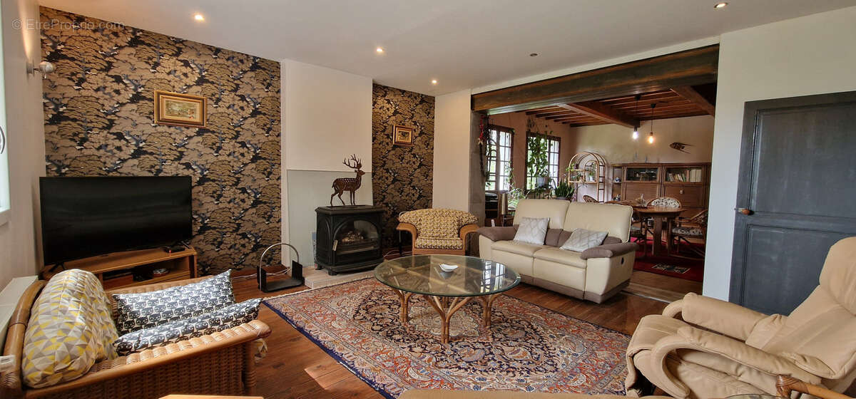 Maison à LAMONZIE-MONTASTRUC