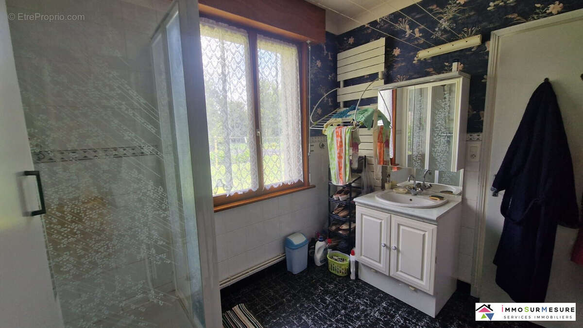 Maison à QUOEUX-HAUT-MAINIL