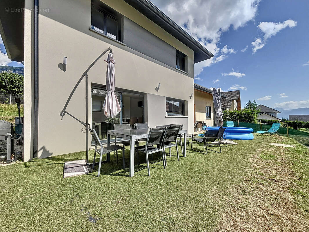 Maison à DRUMETTAZ-CLARAFOND