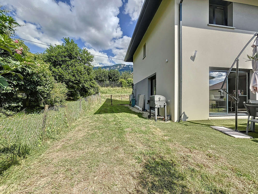 Maison à DRUMETTAZ-CLARAFOND