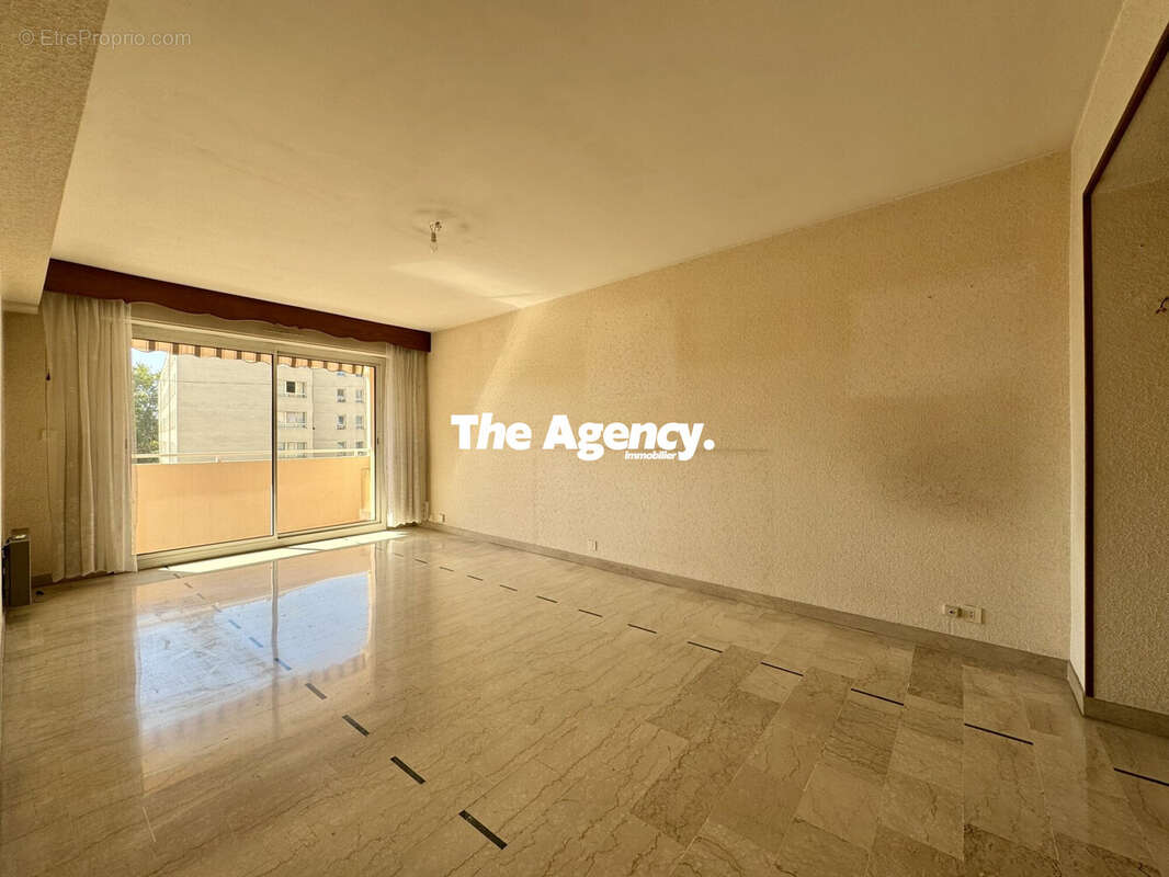 Appartement à MARSEILLE-10E