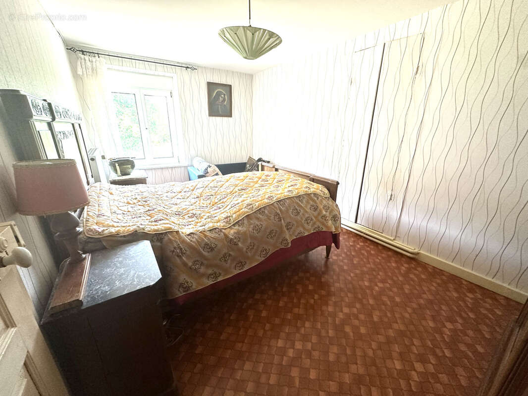 Maison à SAINT-SAUVEUR