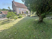 Maison à SAINT-SAUVEUR