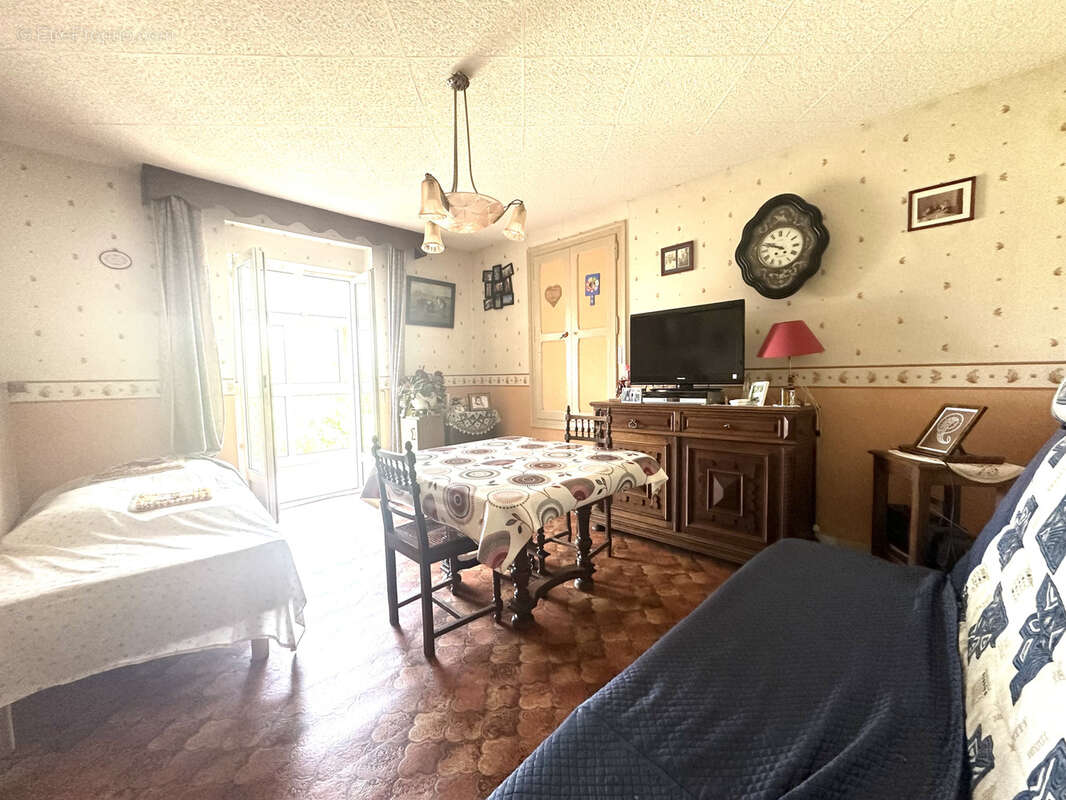 Maison à SAINT-SAUVEUR