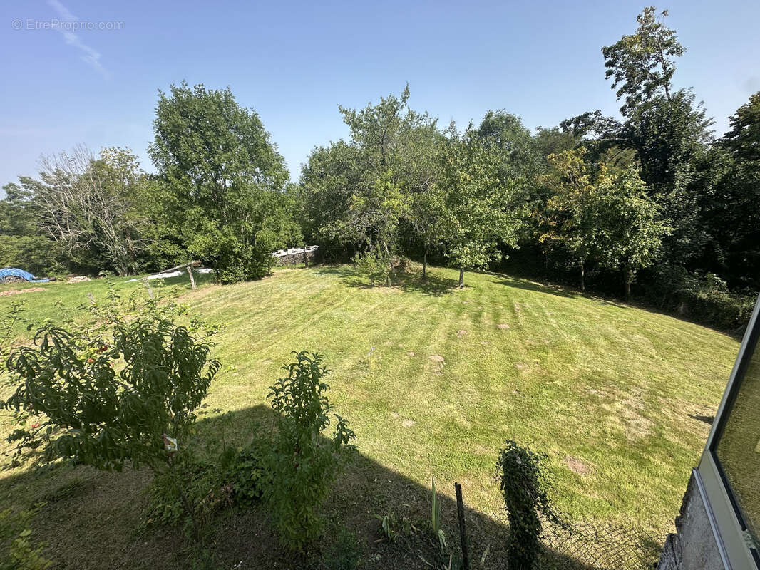 Maison à SAINT-SAUVEUR