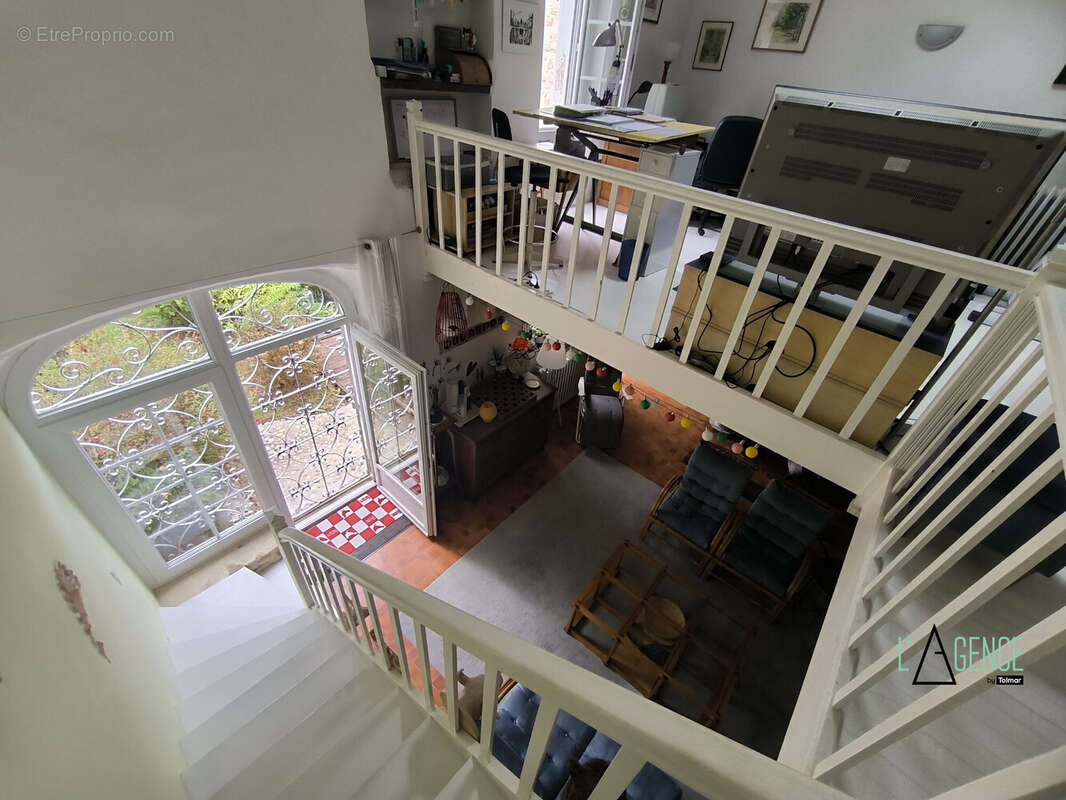 Maison à SAINTE-CROIX-DU-MONT