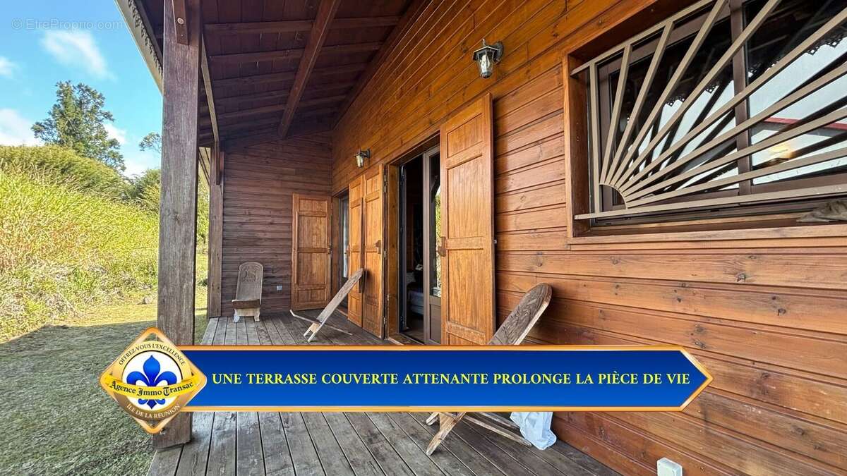 Maison à LA PLAINE-DES-PALMISTES