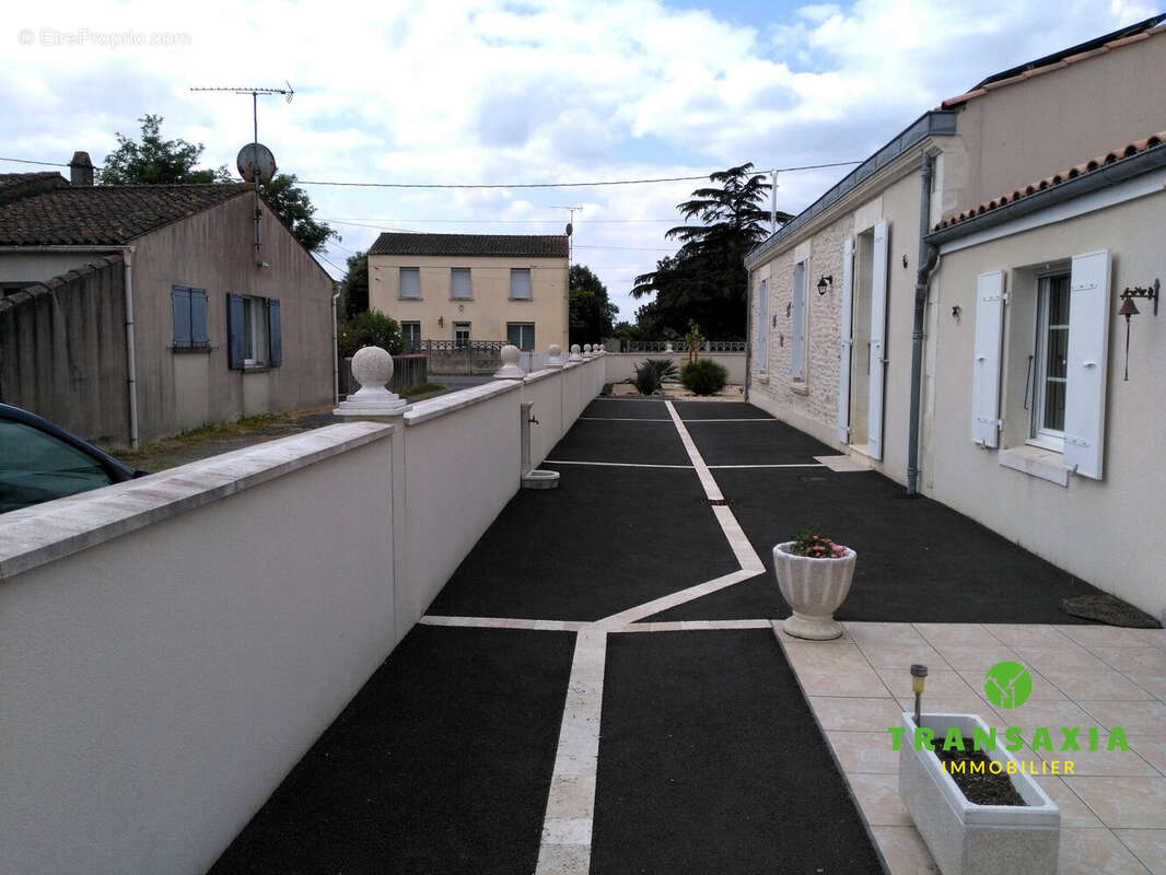 Maison à LA TAILLEE