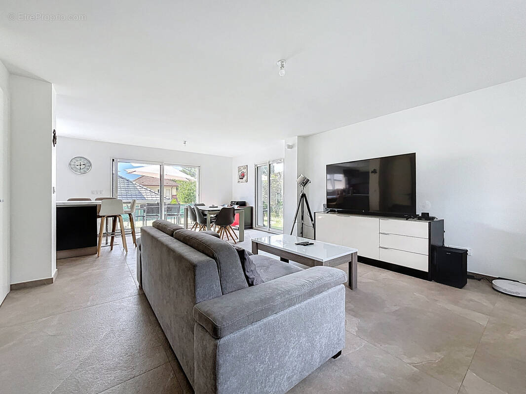 Maison à DRUMETTAZ-CLARAFOND