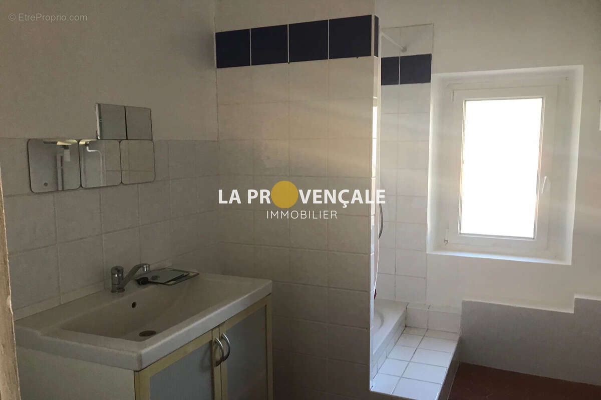 Appartement à ROUSSET