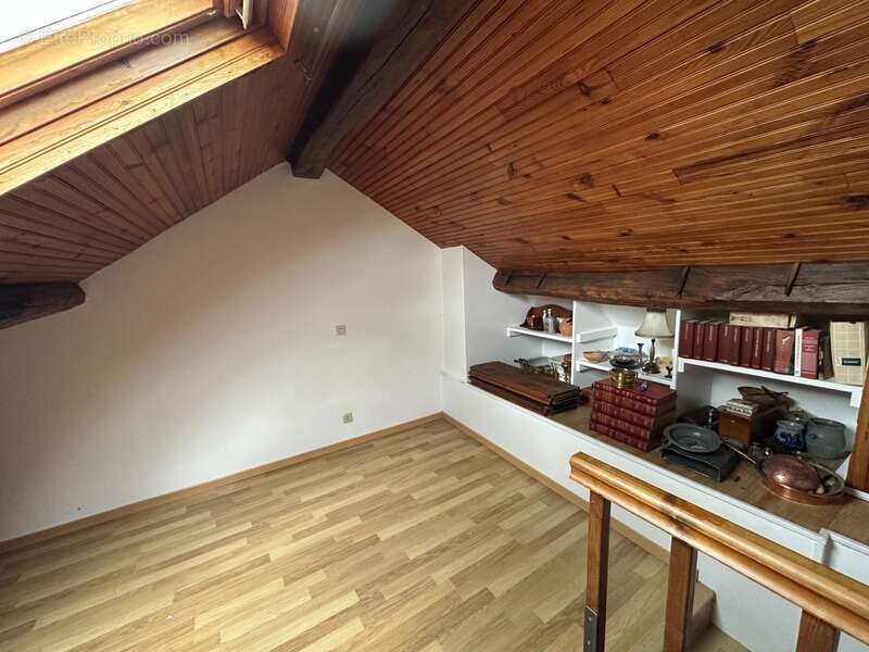 Maison à SAMOIS-SUR-SEINE