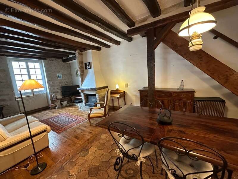 Maison à SAMOIS-SUR-SEINE