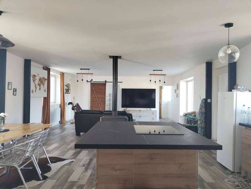 Maison à CHAINTREAUX