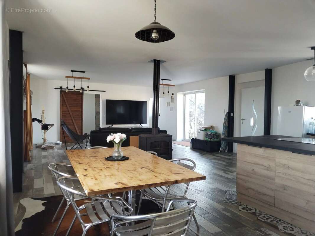 Maison à CHAINTREAUX