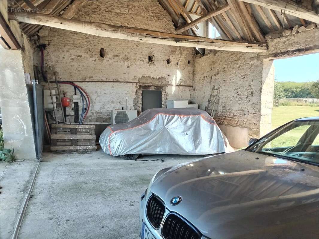 Maison à CHAINTREAUX