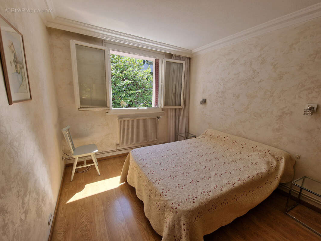 Appartement à LYON-8E