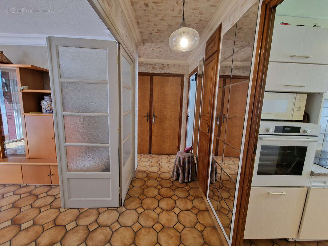 Appartement à LYON-8E