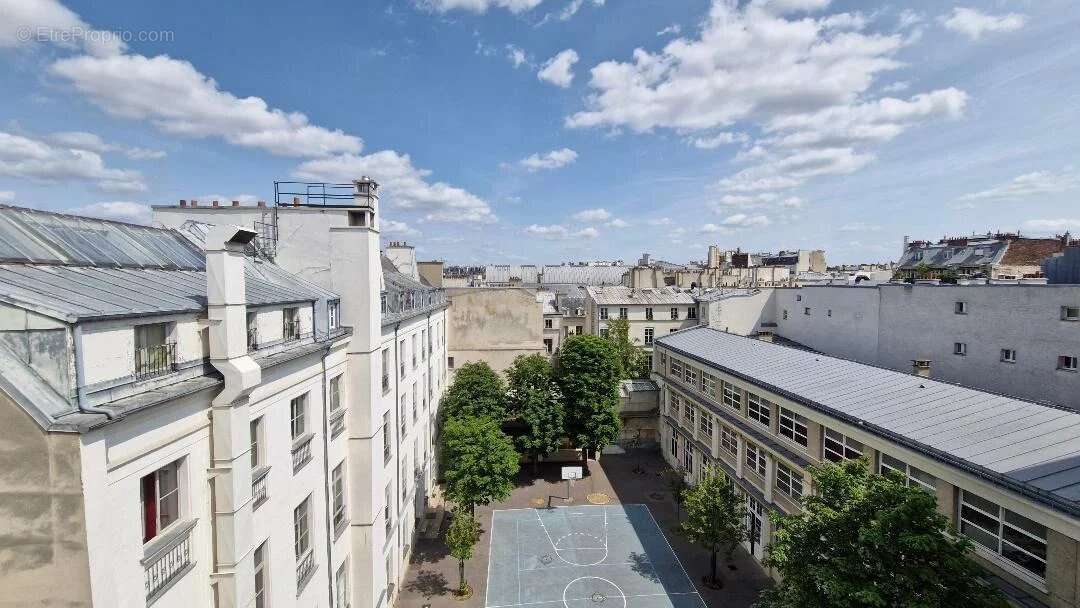 Appartement à PARIS-4E