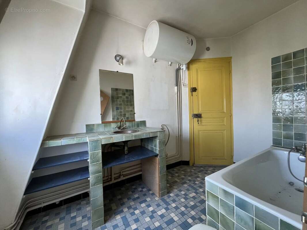 Appartement à PARIS-4E