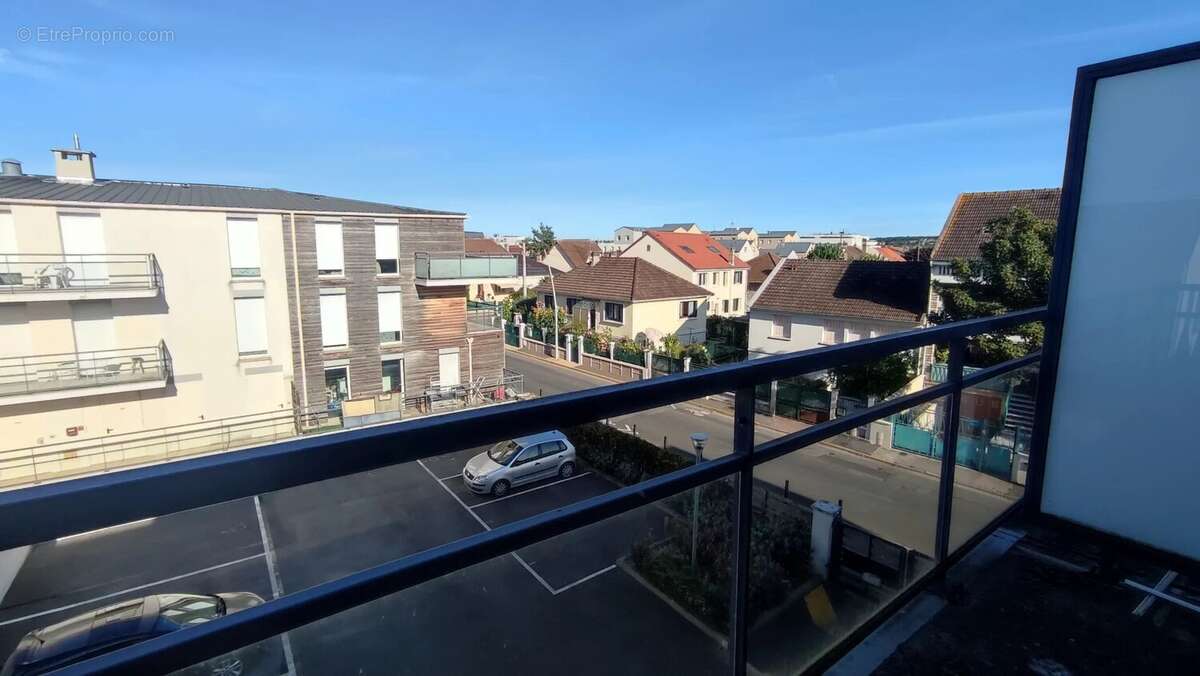 Appartement à CARRIERES-SOUS-POISSY