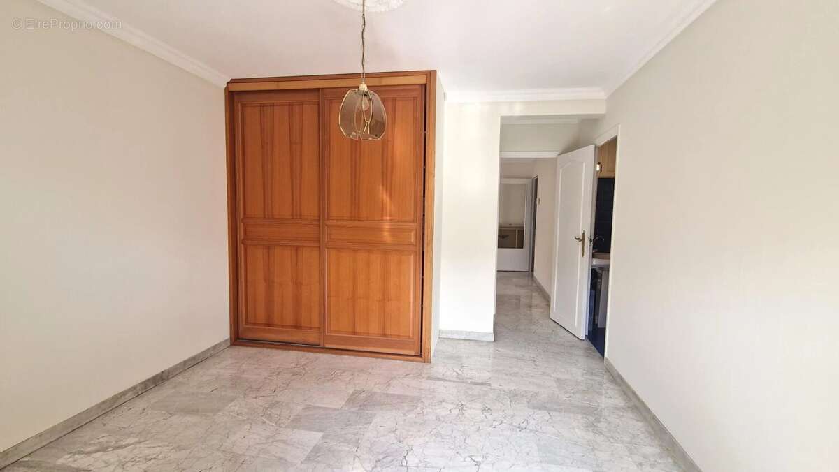 Appartement à MENTON