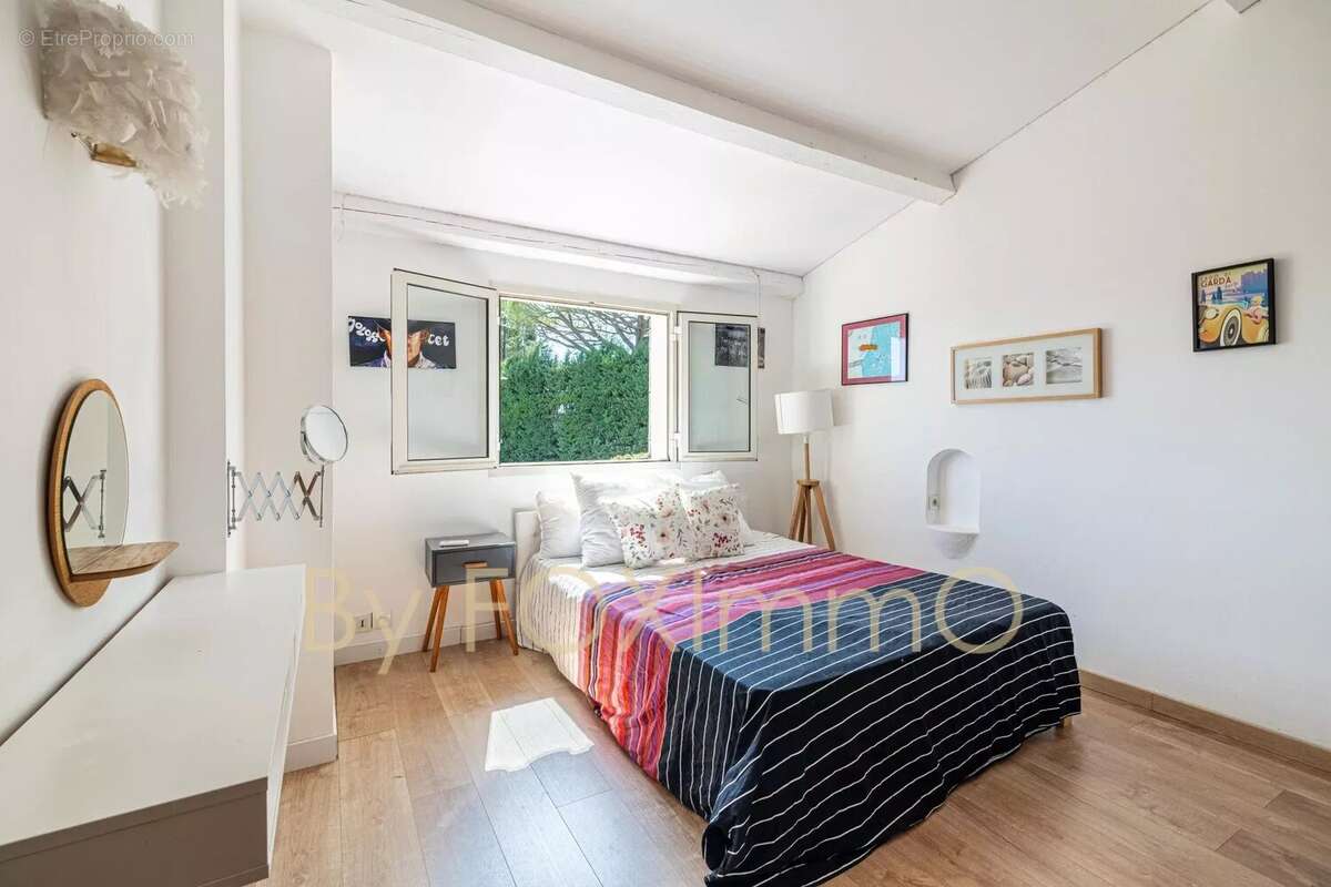 Maison à LA COLLE-SUR-LOUP