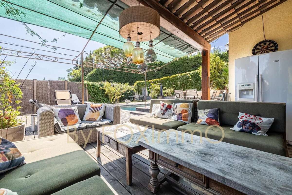 Maison à LA COLLE-SUR-LOUP