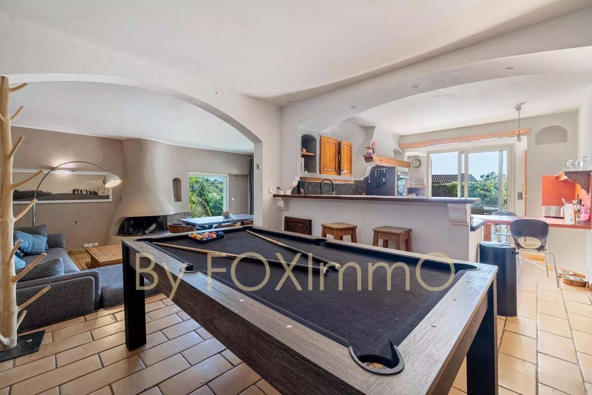 Maison à LA COLLE-SUR-LOUP