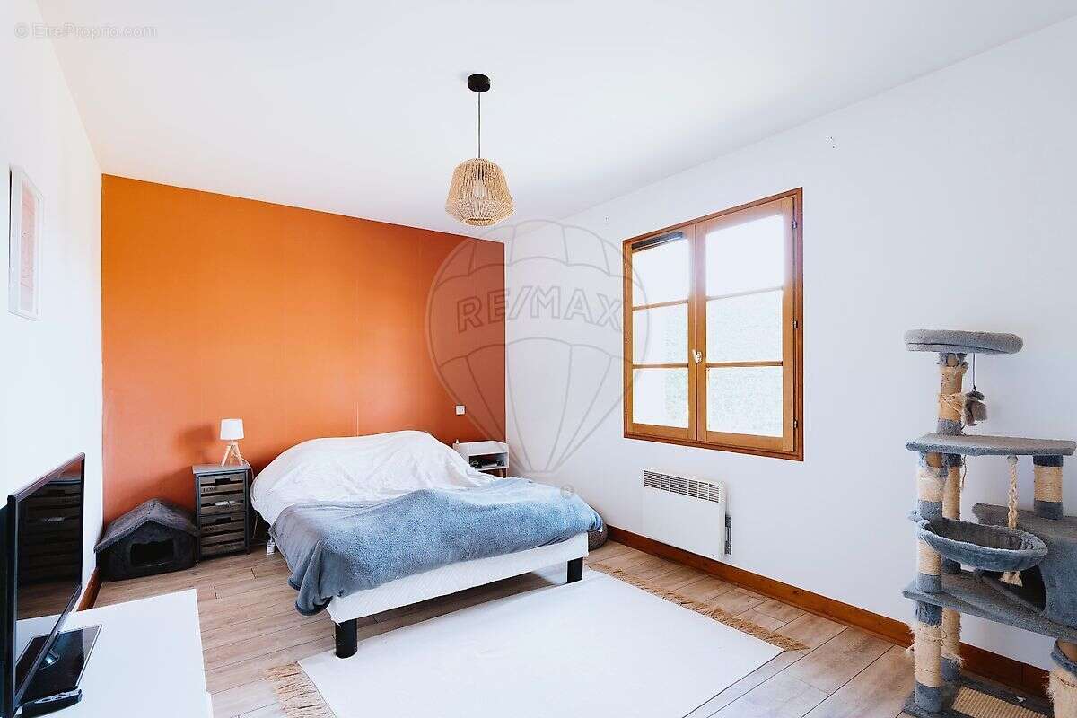 Maison à BELLERIVE-SUR-ALLIER