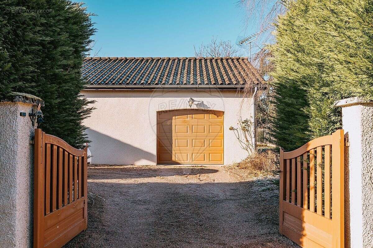 Maison à BELLERIVE-SUR-ALLIER