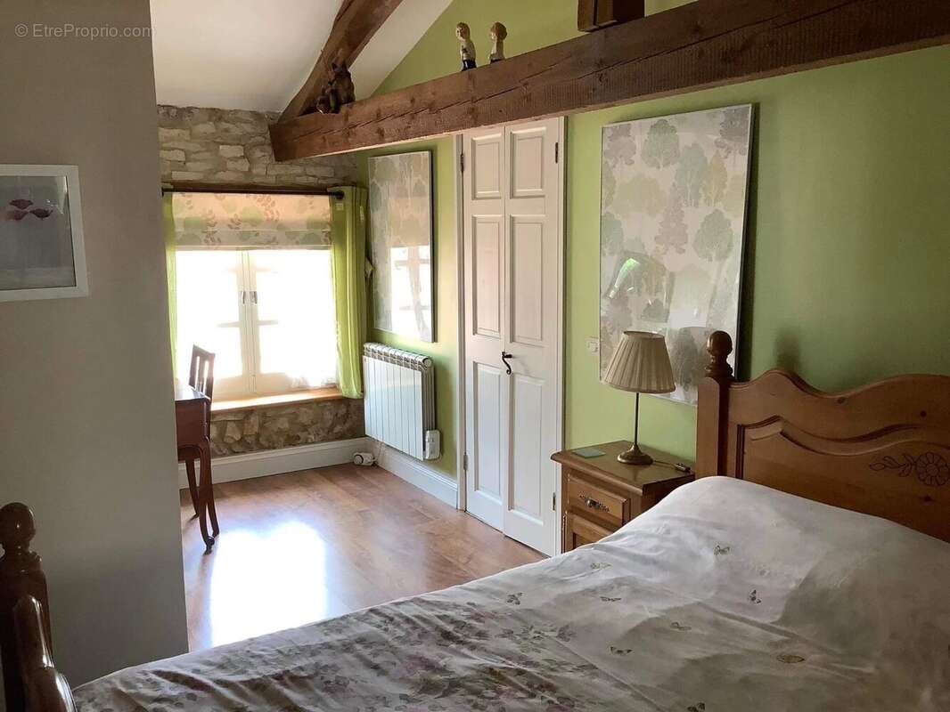 Maison à PAMPROUX