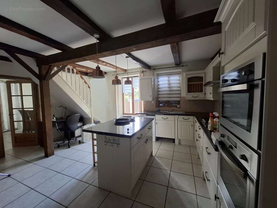 Maison à PAMPROUX