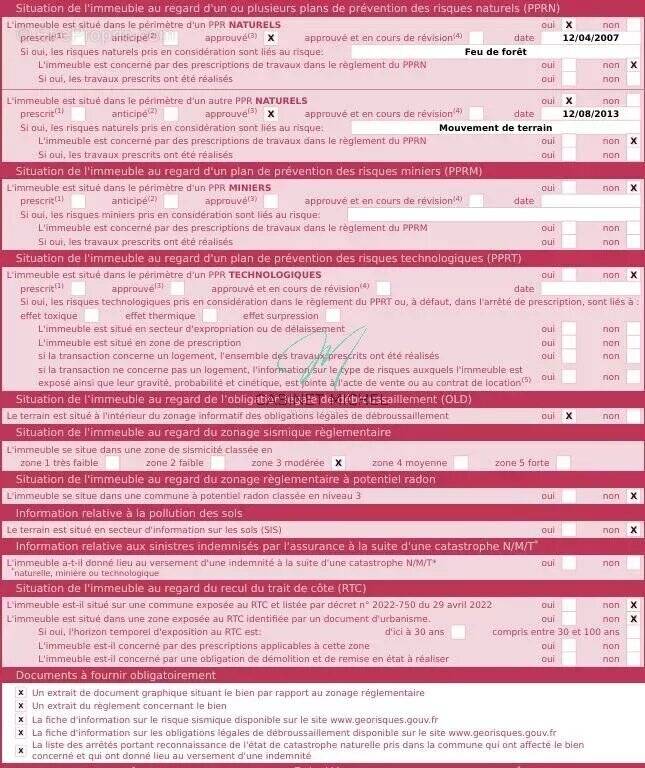 Terrain à CHATEAUNEUF-GRASSE