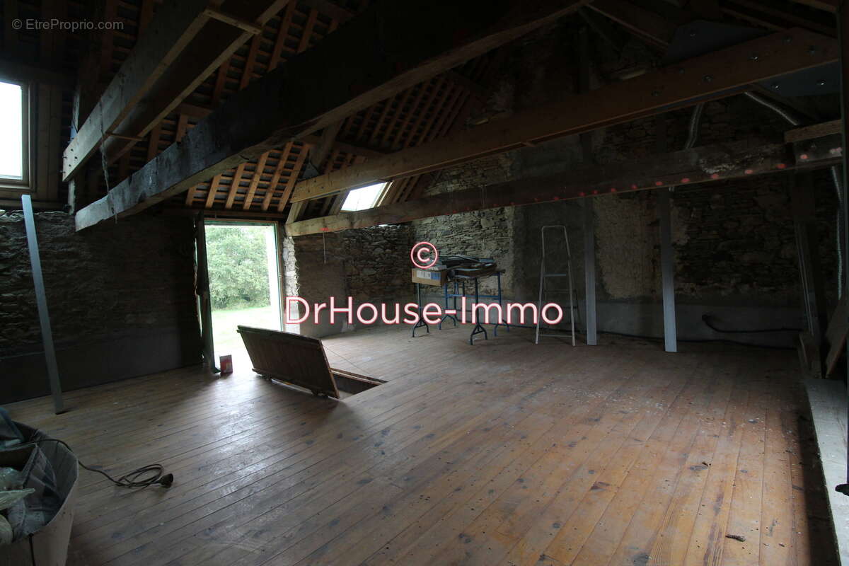 Maison à SAINTE-ANNE-SUR-BRIVET