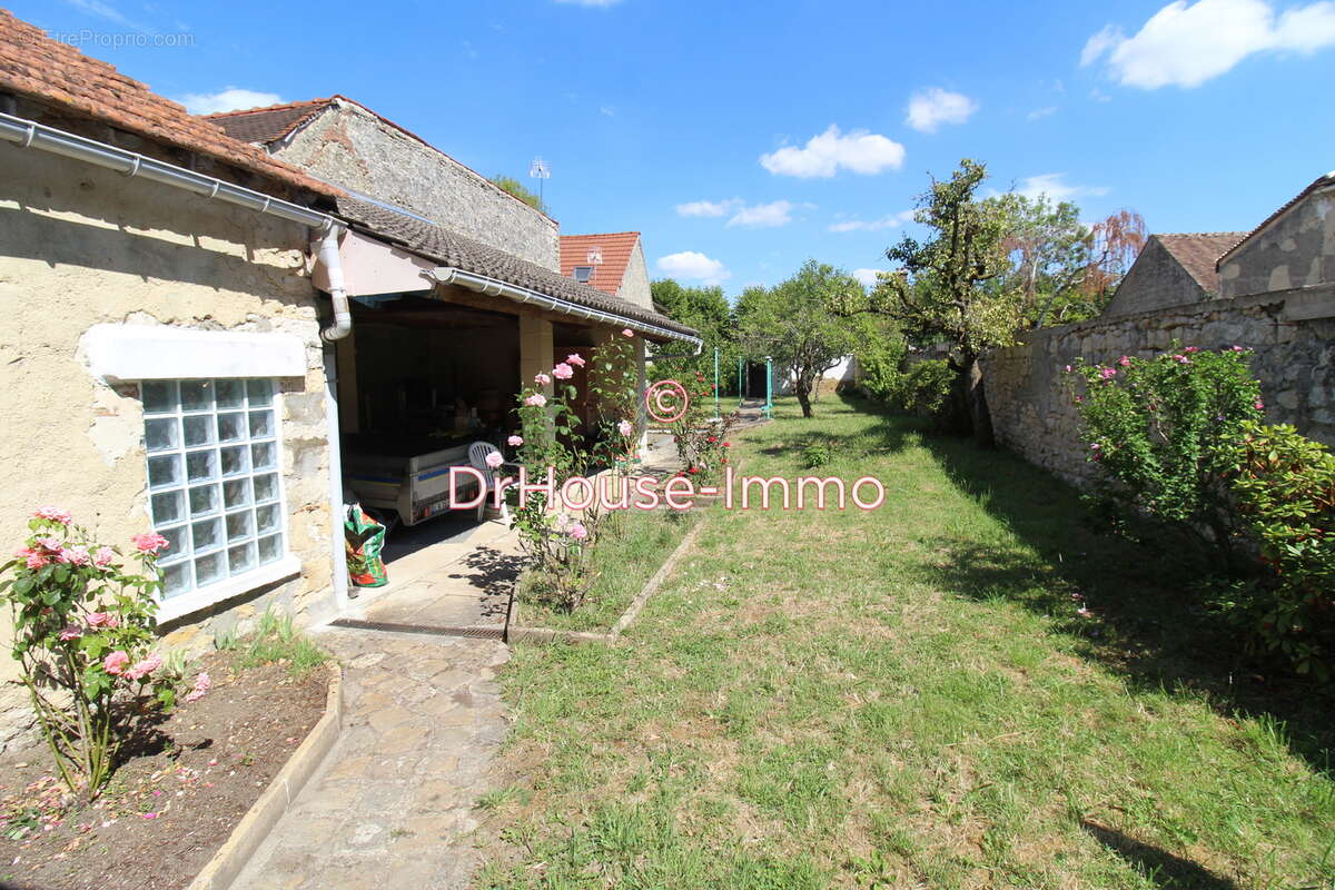 Maison à BEAUMONT-DU-GATINAIS