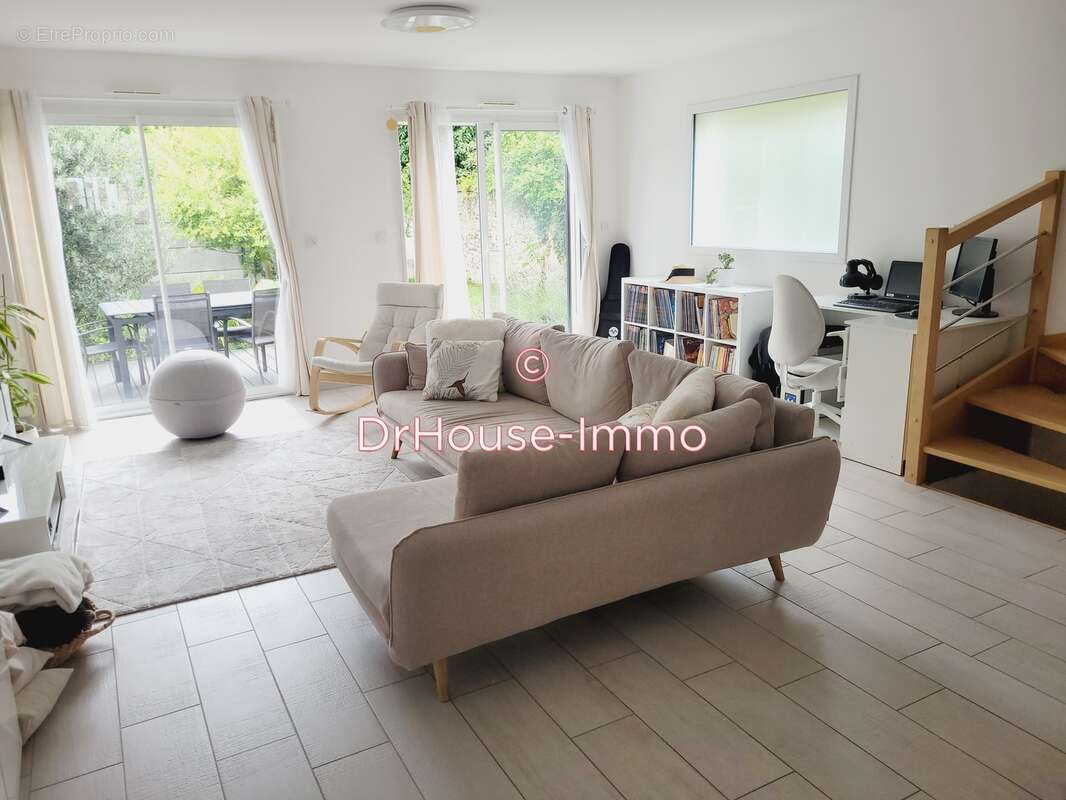 Maison à BRY-SUR-MARNE