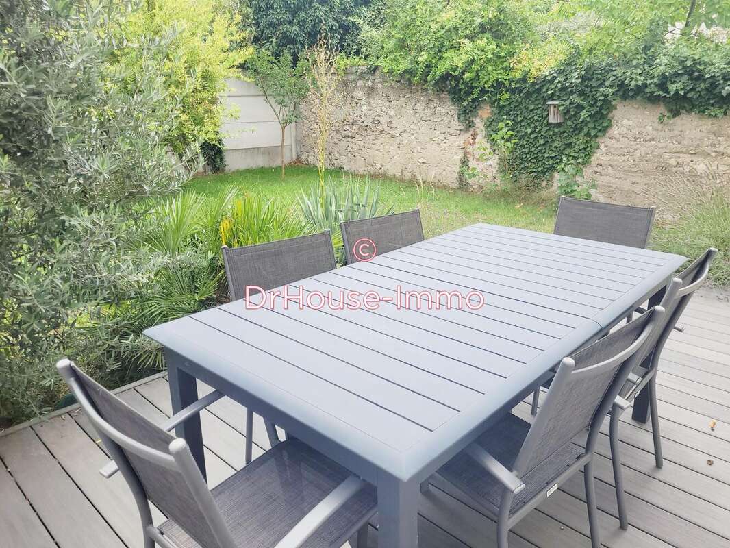 Maison à BRY-SUR-MARNE