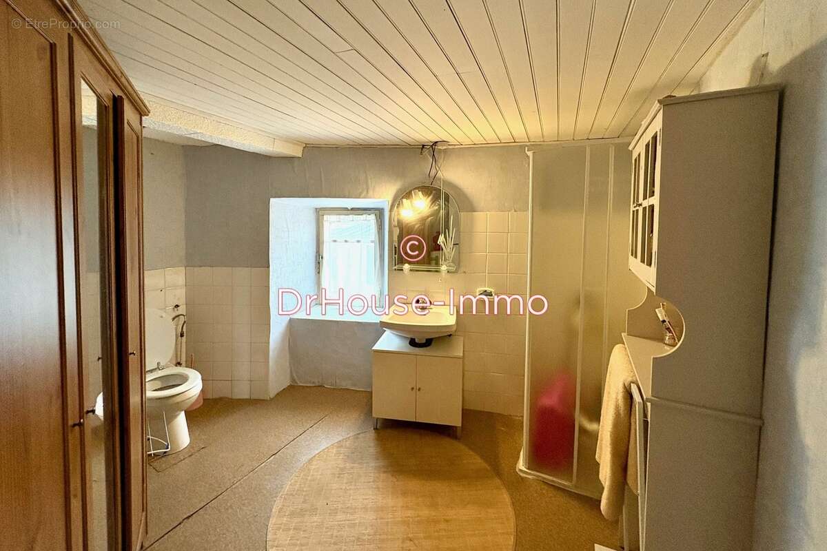 Maison à LES MARTYS