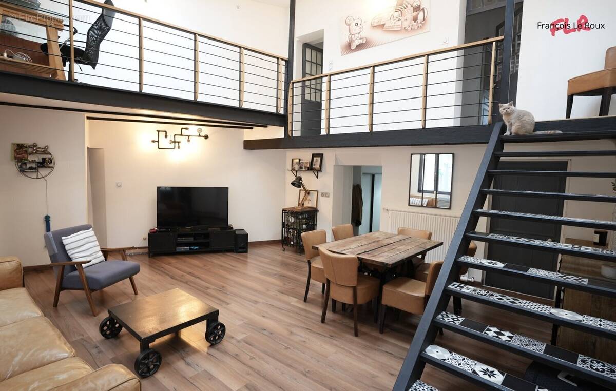 Maison à BENNECOURT