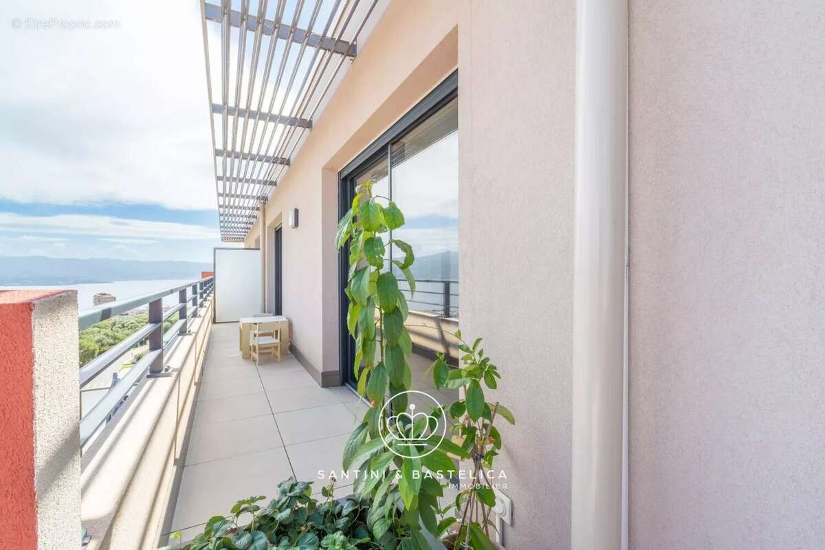 Appartement à AJACCIO