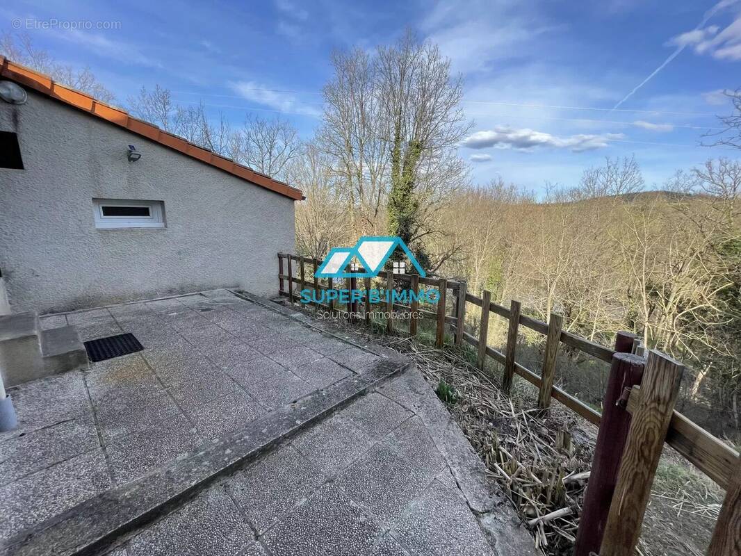 Appartement à VIEILLE-BRIOUDE