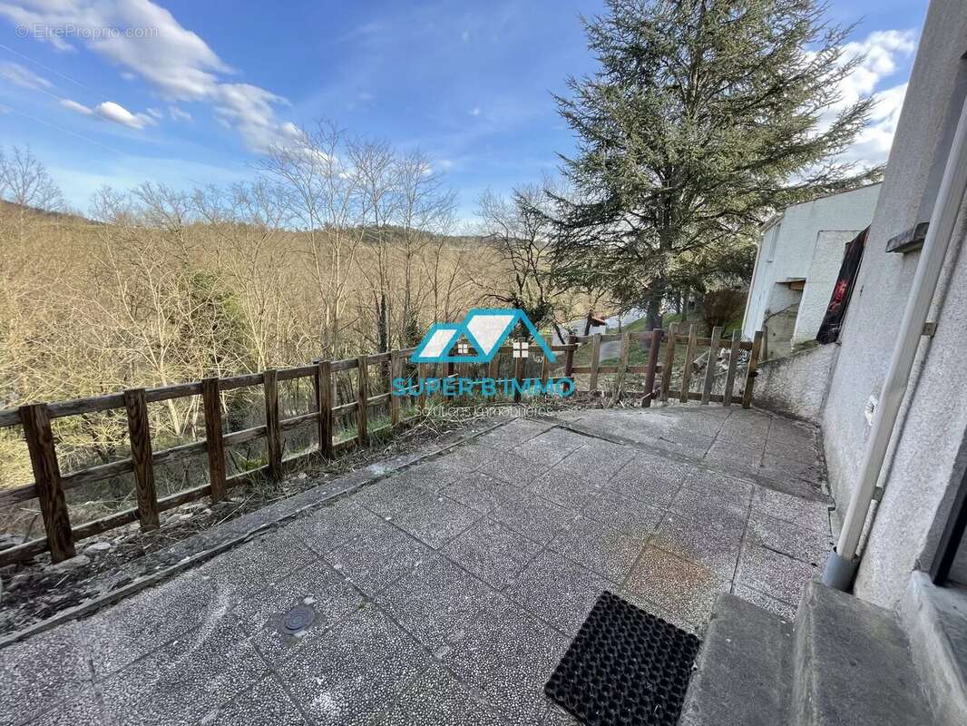 Appartement à VIEILLE-BRIOUDE