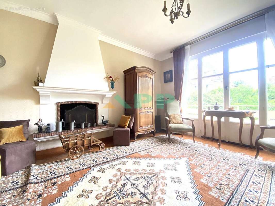 Maison à ATHIS-MONS