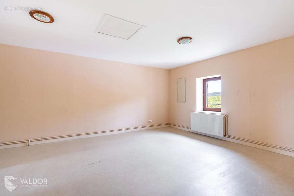 Maison à SAINT-LAGER