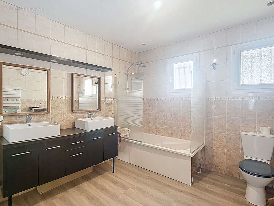 Maison à BERRE-L&#039;ETANG