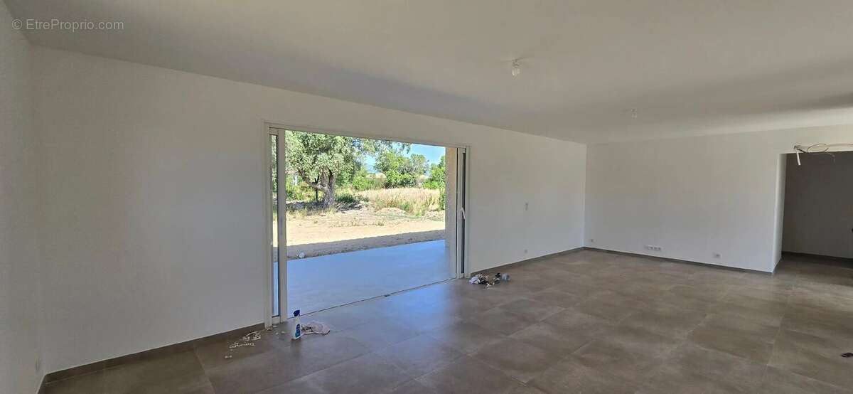 Maison à PRUNELLI-DI-FIUMORBO