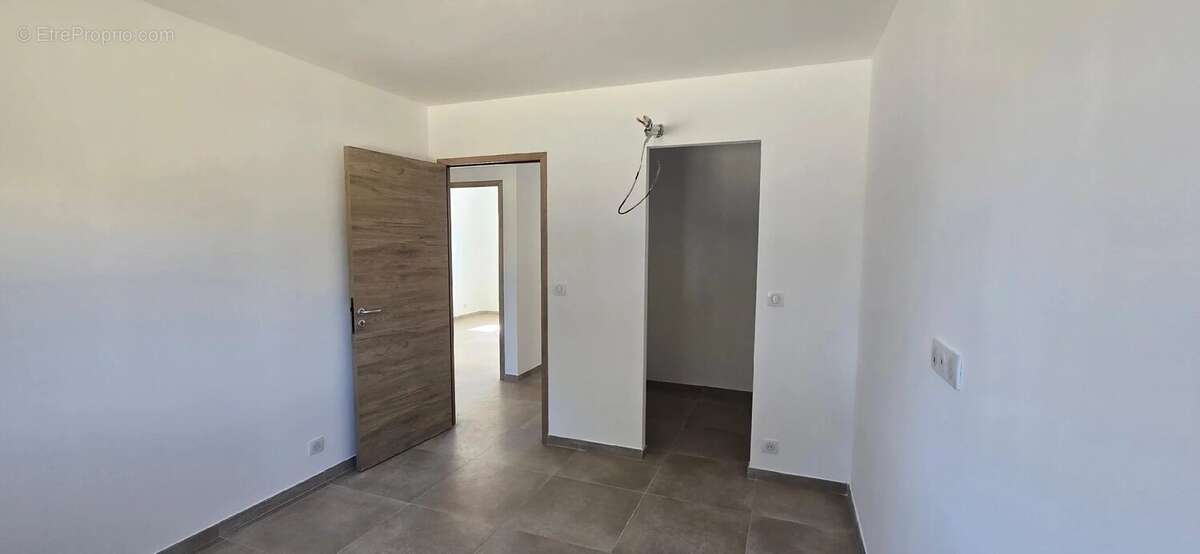 Maison à PRUNELLI-DI-FIUMORBO