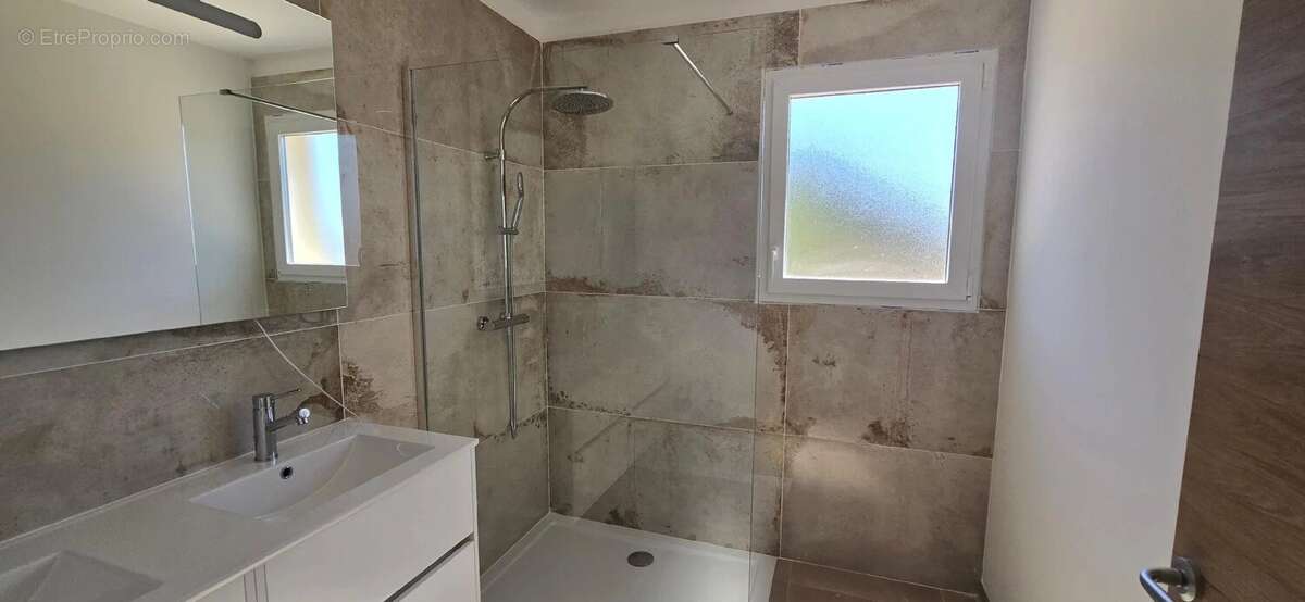 Maison à PRUNELLI-DI-FIUMORBO