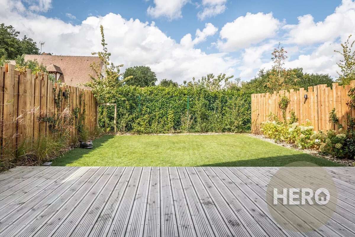 Maison à MONTFORT-L&#039;AMAURY